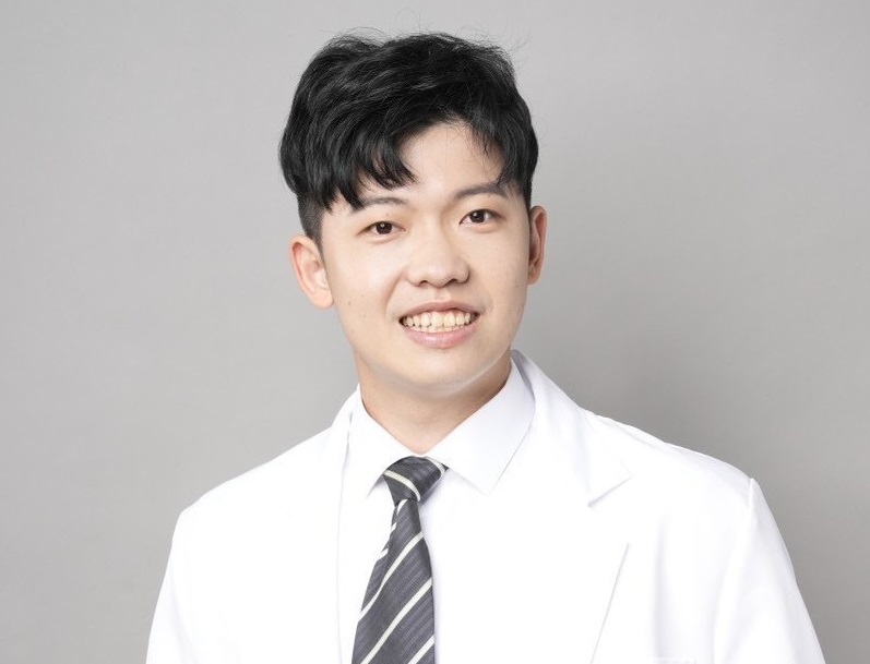 牙醫團隊 15 line oa chat 250613 172028 1